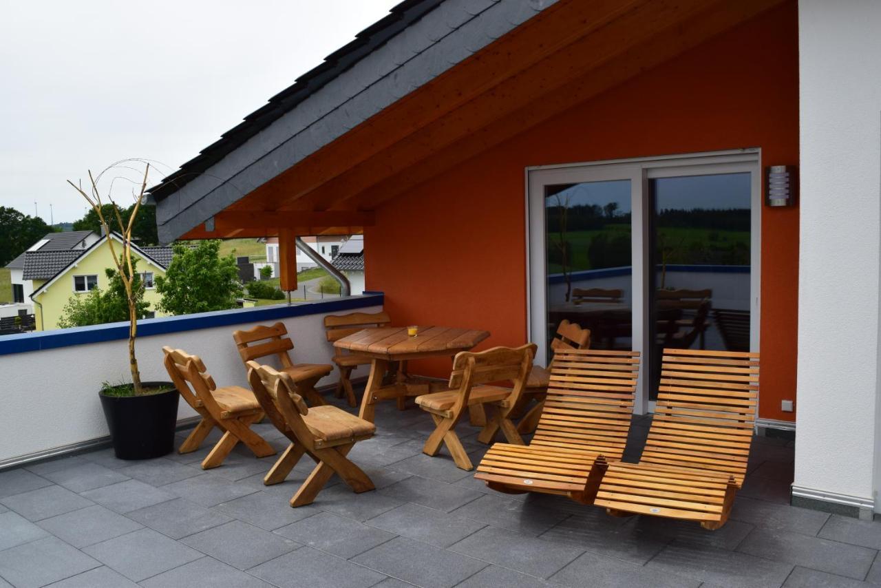 Hunsruecker-Fewo - Die Erlebnishuette - 2 Ferienwohnungen Im Hunsrueck In Unzenberg Gobenhausen Pokój zdjęcie